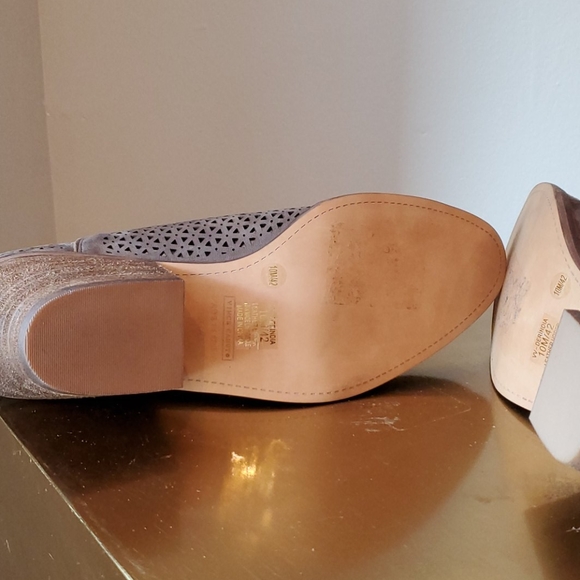 Bootie - Picture 5 of 8